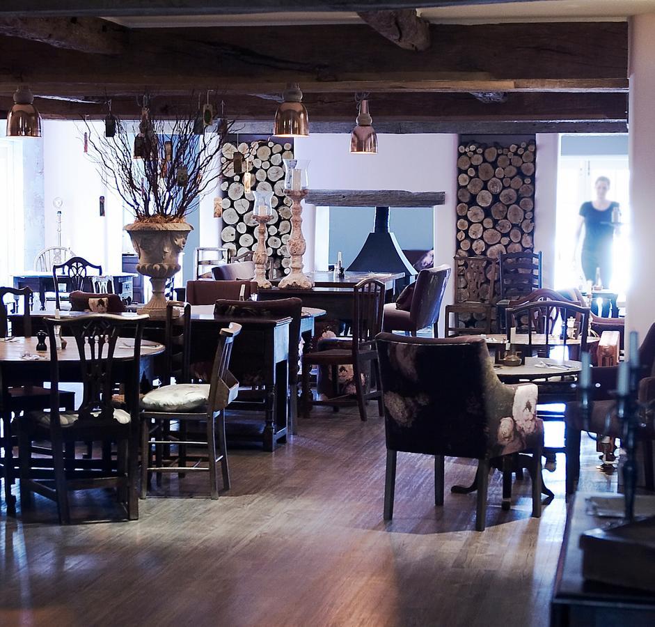 Plough Inn Lupton Extérieur photo